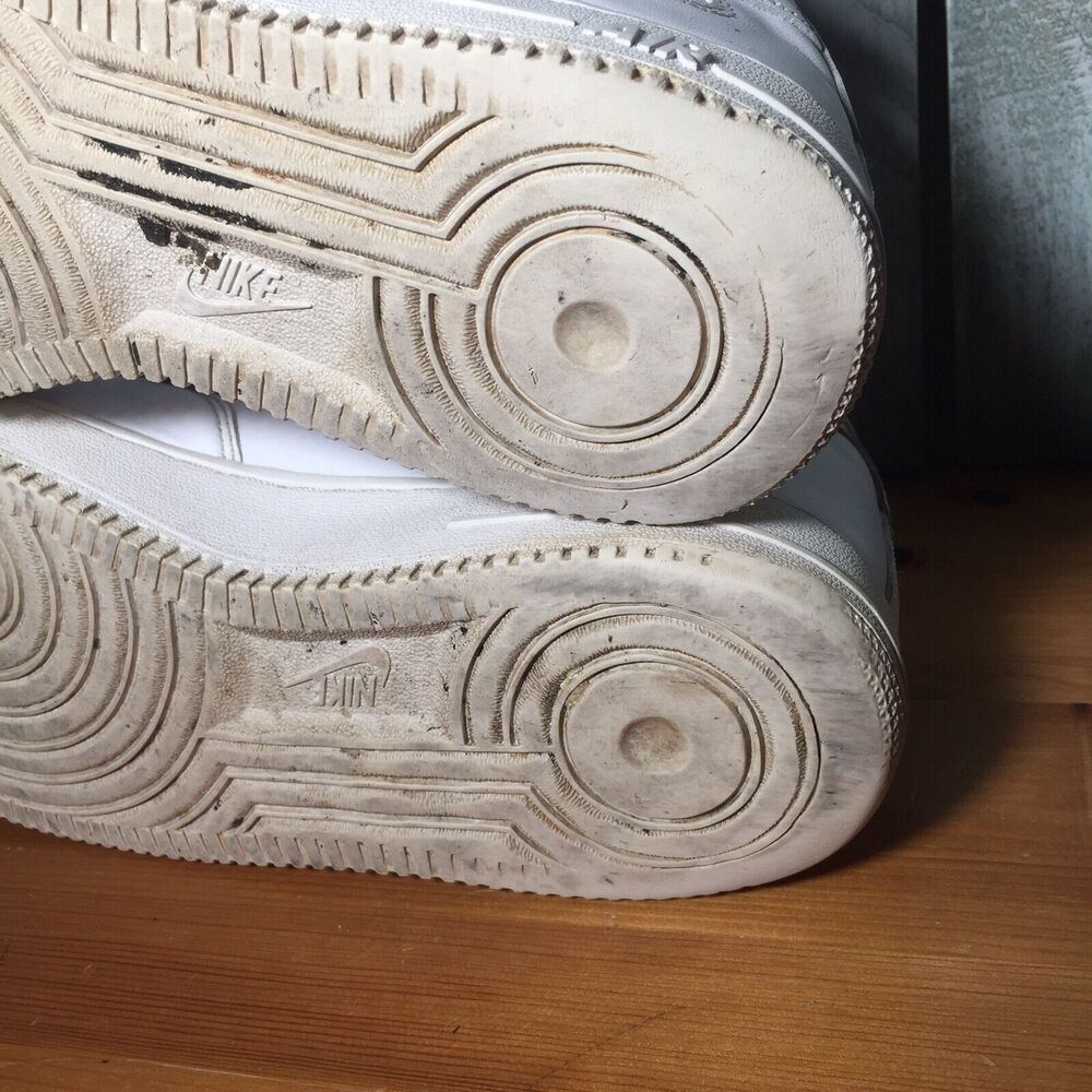 Nike Air Force 1 Mid Triple White MEN Size 9 Sneaker CW2289-111 Basketball - Picture 10 of 11